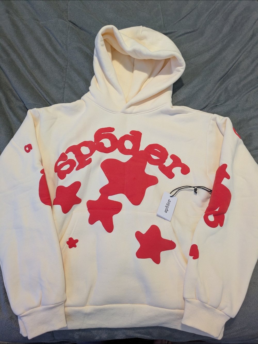 Spider Hoodie Cream with Red Puffed Stars